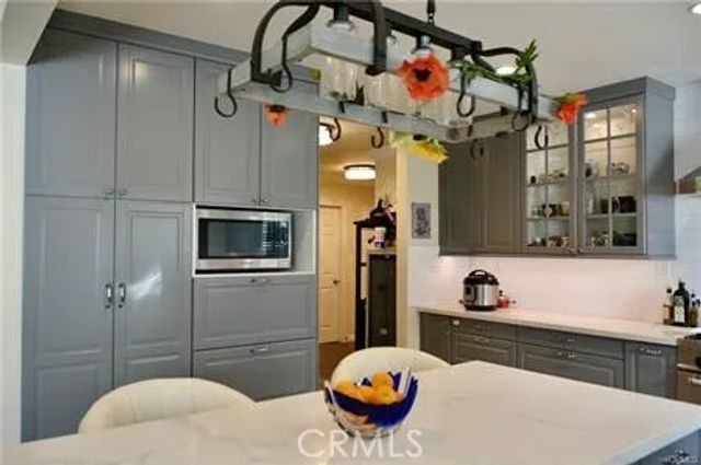 4439 Van Noord Avenue, Studio City, CA 91604