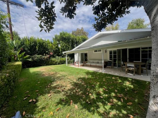 4439 Van Noord Avenue, Studio City, CA 91604