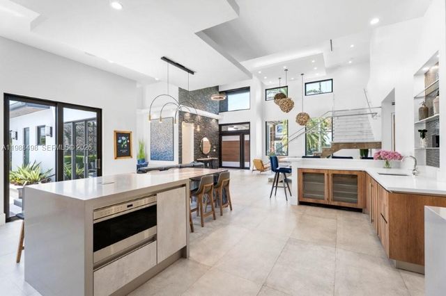 12885 N Bayshore Dr, North Miami, FL 33181