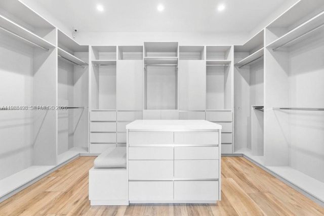 12885 N Bayshore Dr, North Miami, FL 33181