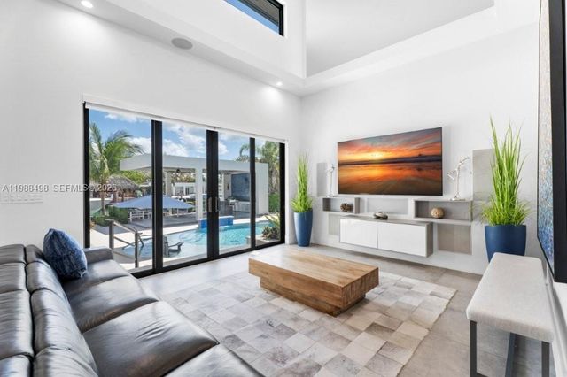 12885 N Bayshore Dr, North Miami, FL 33181