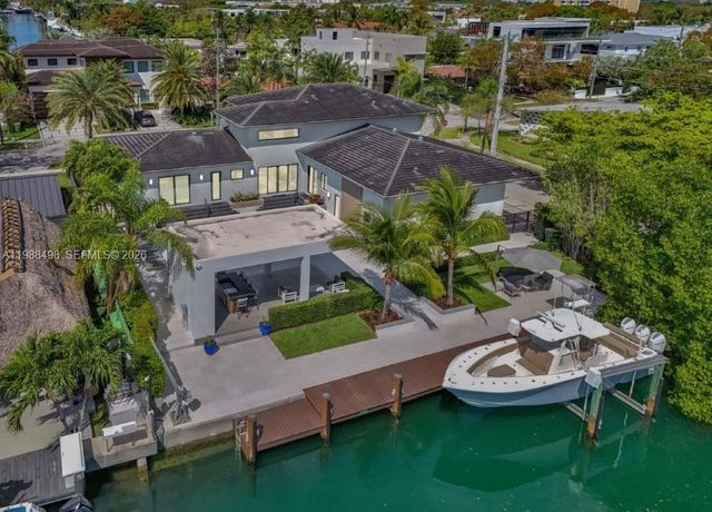 12885 N Bayshore Dr, North Miami, FL 33181