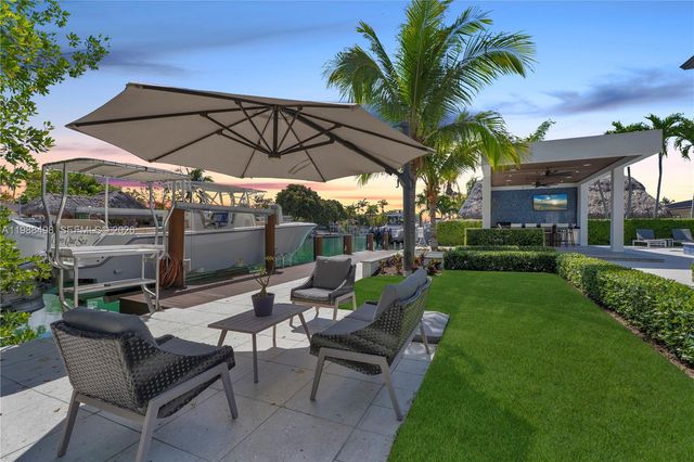 12885 N Bayshore Dr, North Miami, FL 33181