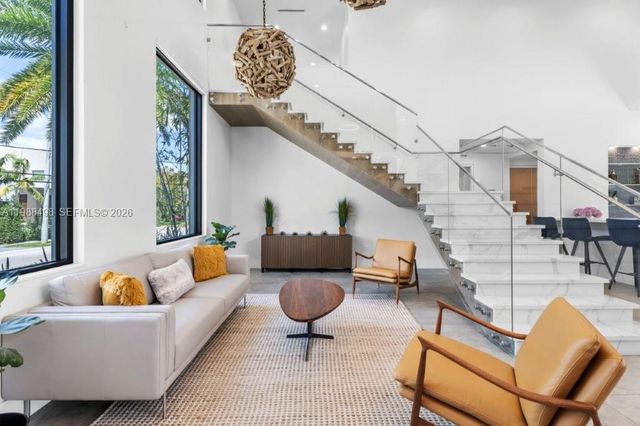 12885 N Bayshore Dr, North Miami, FL 33181