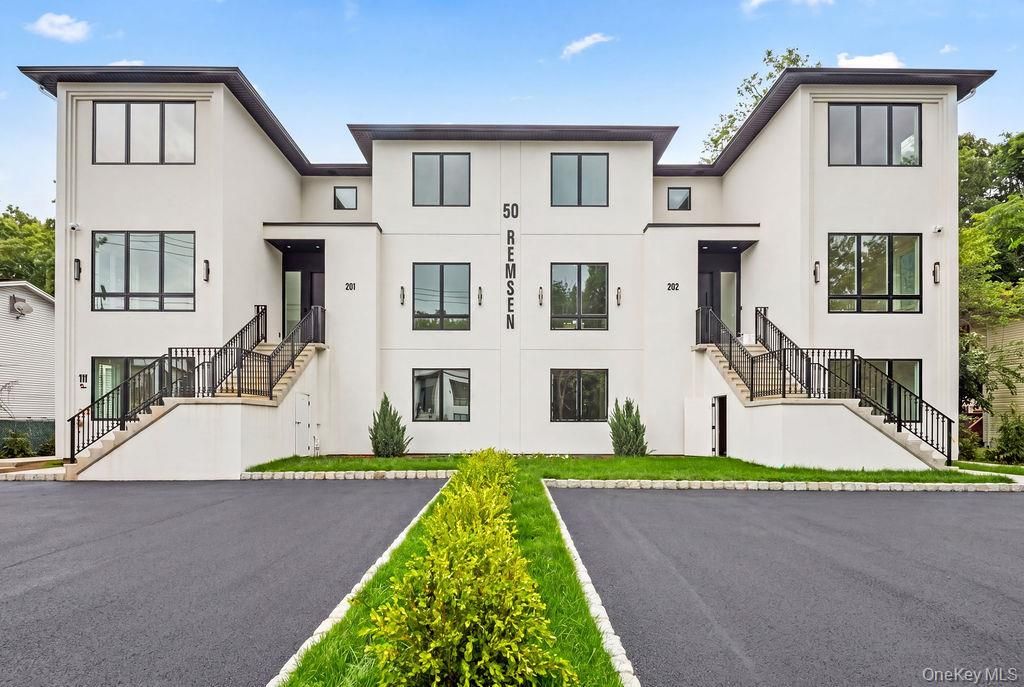 50 Remsen Avenue 201, Monsey, NY 10952
