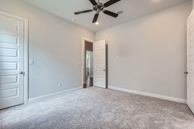 321 Cimarron Hills TRL E, Georgetown, TX 78628