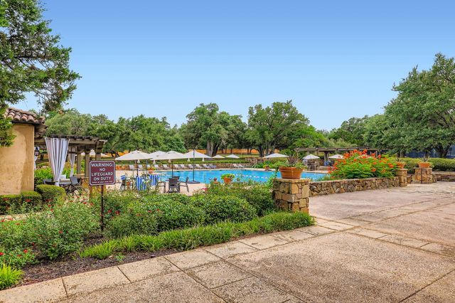 321 Cimarron Hills TRL E, Georgetown, TX 78628