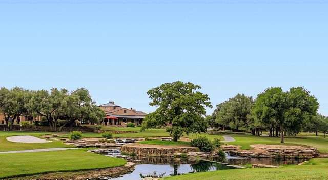 321 Cimarron Hills TRL E, Georgetown, TX 78628