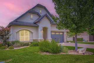 321 Cimarron Hills TRL E, Georgetown, TX 78628