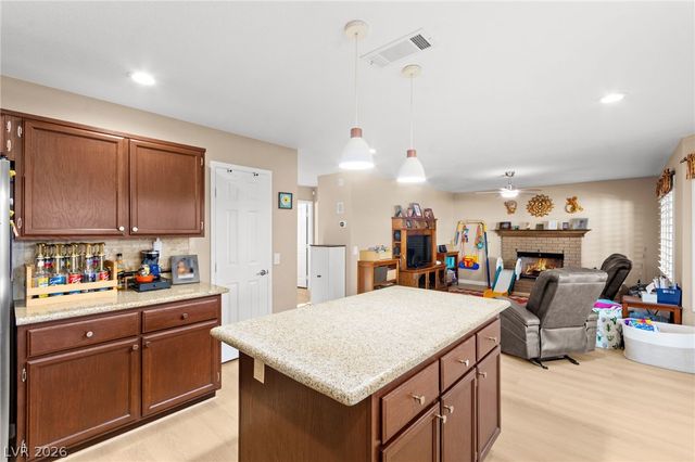 1524 Bright View Drive, Las Vegas, NV 89119