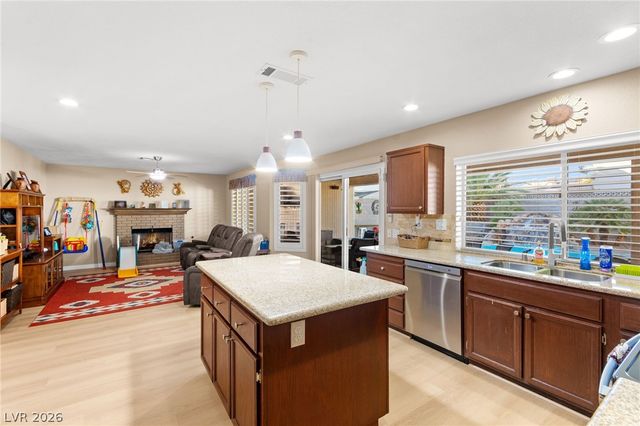 1524 Bright View Drive, Las Vegas, NV 89119