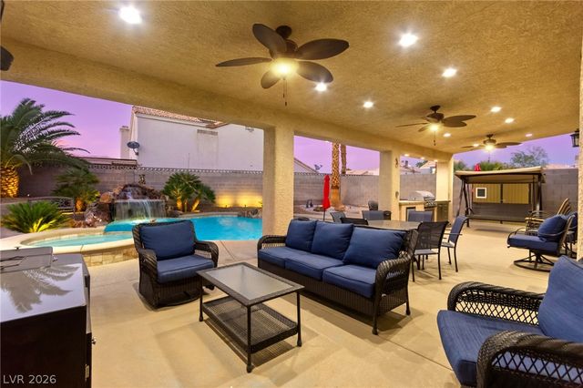 1524 Bright View Drive, Las Vegas, NV 89119