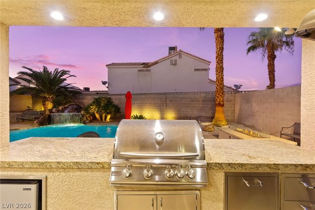 1524 Bright View Drive, Las Vegas, NV 89119