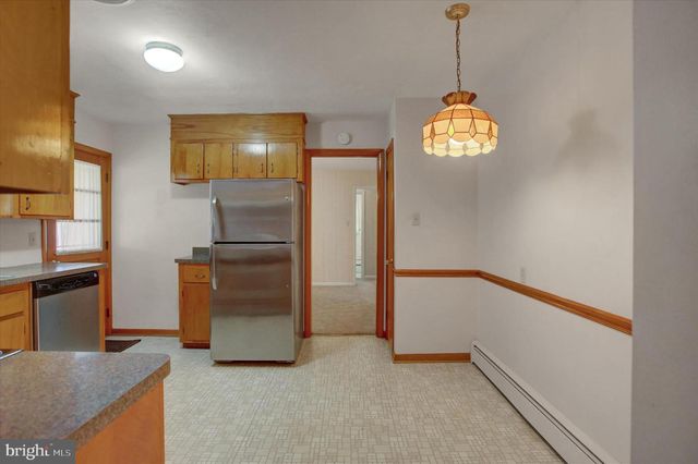 16820 PETMAR CIR, Hagerstown, MD 21742