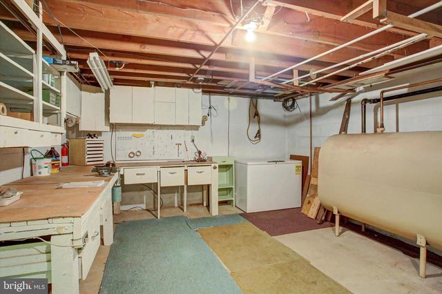 16820 PETMAR CIR, Hagerstown, MD 21742