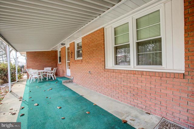 16820 PETMAR CIR, Hagerstown, MD 21742