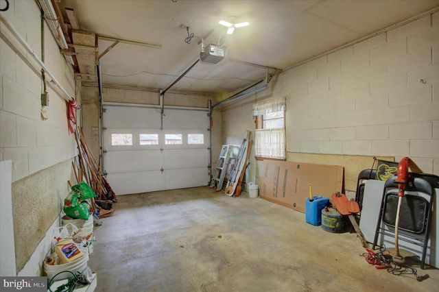 16820 PETMAR CIR, Hagerstown, MD 21742