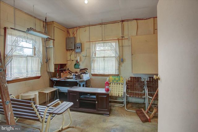 16820 PETMAR CIR, Hagerstown, MD 21742