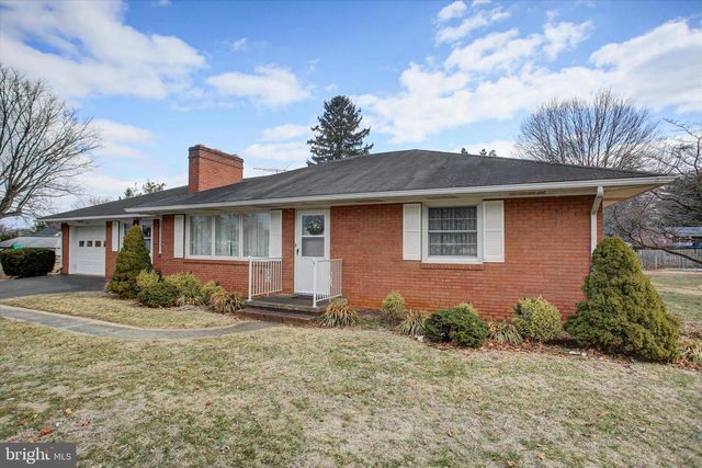 16820 PETMAR CIR, Hagerstown, MD 21742