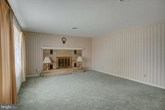 16820 PETMAR CIR, Hagerstown, MD 21742