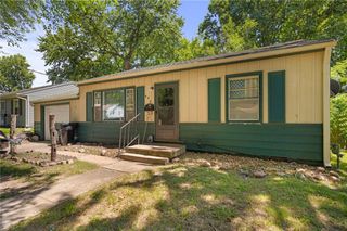 405 N Rogers Street, Independence, MO 64050
