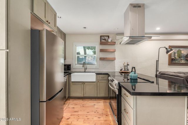 6240 N 16TH Street 34, Phoenix, AZ 85016