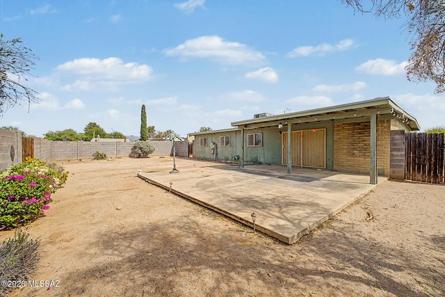 7265 E Fayette Street, Tucson, AZ 85730