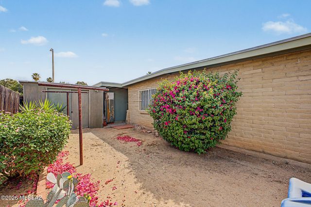 7265 E Fayette Street, Tucson, AZ 85730