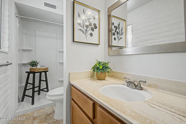 7265 E Fayette Street, Tucson, AZ 85730