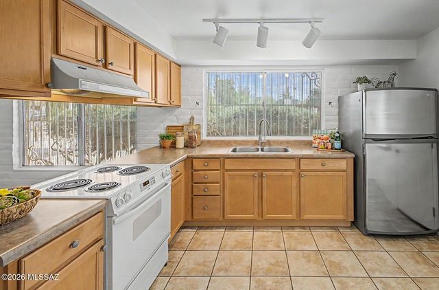 7265 E Fayette Street, Tucson, AZ 85730