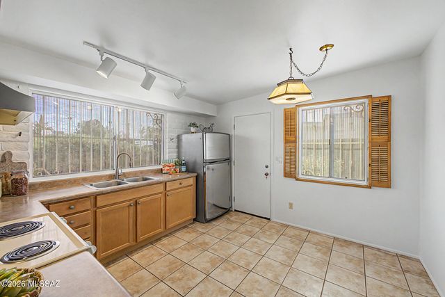 7265 E Fayette Street, Tucson, AZ 85730