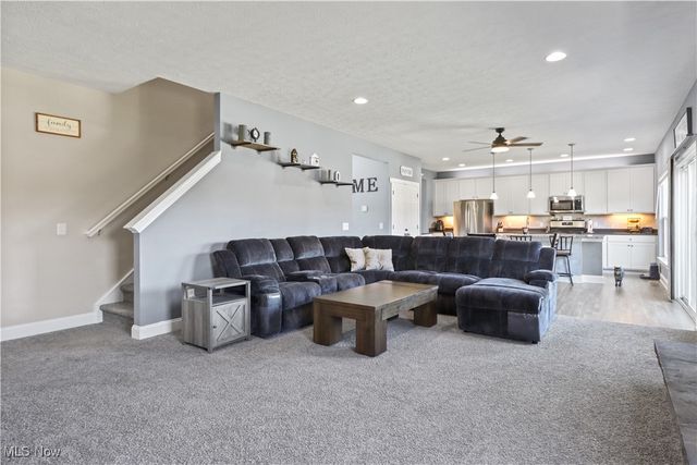 807 Asbury Pointe Lane, Painesville Twp, OH 44077