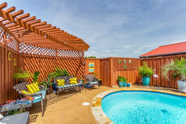 122 Parkhurst Lane, Allen, TX 75013