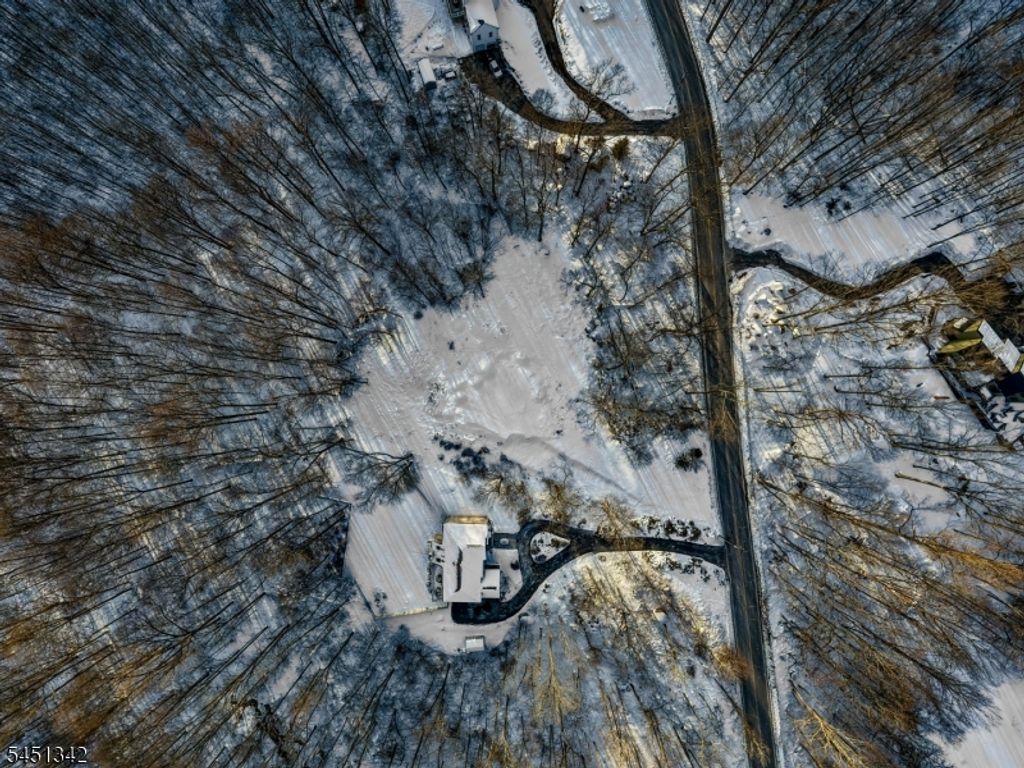 322 Andover Sparta Rd, Andover Twp., NJ 07860 — photo 3