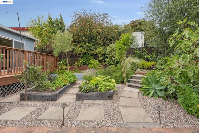 5510 Panama Ave, Richmond, CA 94804