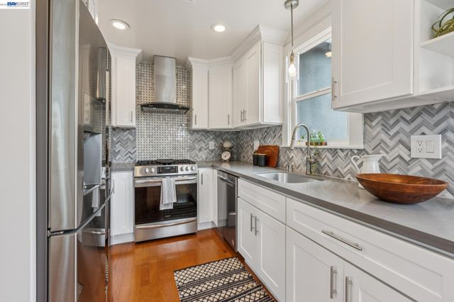 5510 Panama Ave, Richmond, CA 94804