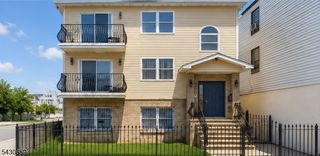 272 Orange St, Newark City, NJ 07103