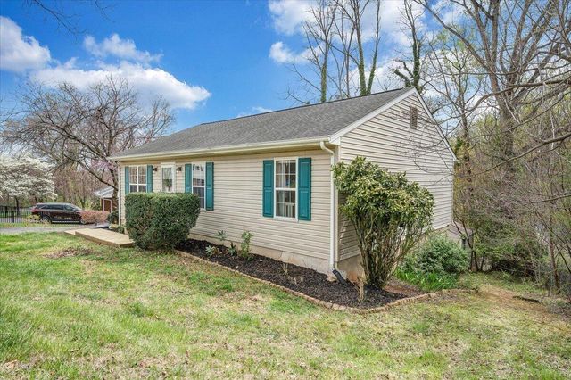 4926 Northwood DR, Roanoke, VA 24017