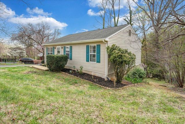 4926 Northwood DR, Roanoke, VA 24017