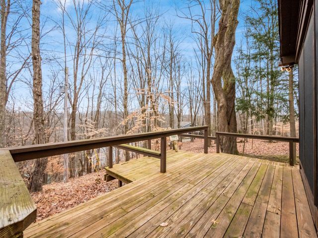1060 Fox Lane, Sugar Grove, OH 43155