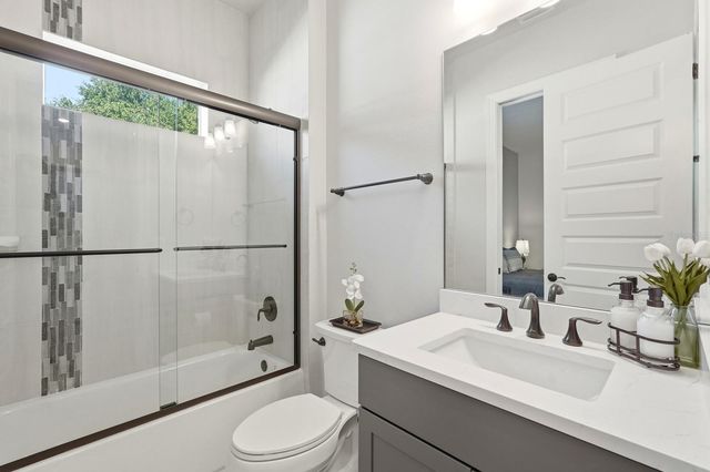 23 N RIVERWALK, Palm Coast, FL 32137