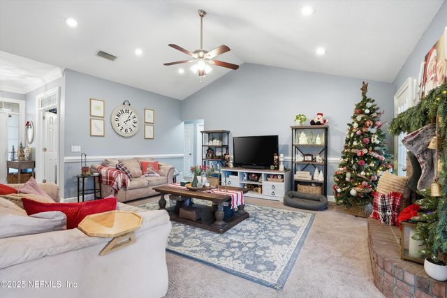 9709 UNDERWOOD Court, Jacksonville, FL 32221