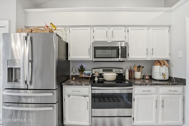 9709 UNDERWOOD Court, Jacksonville, FL 32221