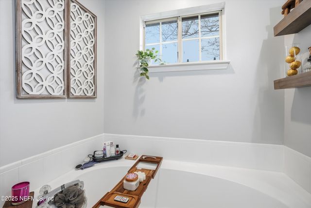 9709 UNDERWOOD Court, Jacksonville, FL 32221