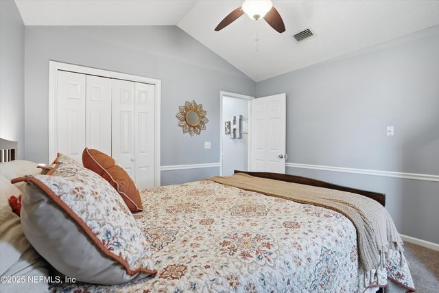 9709 UNDERWOOD Court, Jacksonville, FL 32221