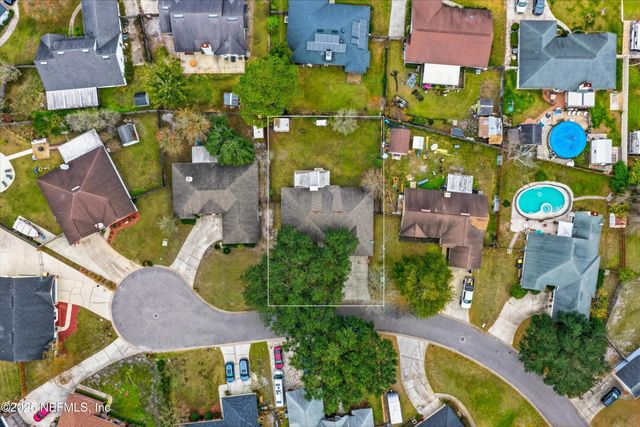 9709 UNDERWOOD Court, Jacksonville, FL 32221