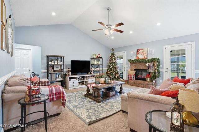 9709 UNDERWOOD Court, Jacksonville, FL 32221