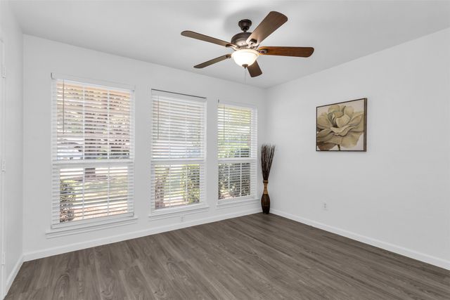 2506 Mckensie Lane, Grand Prairie, TX 75052