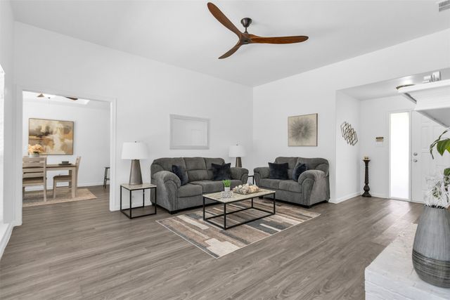 2506 Mckensie Lane, Grand Prairie, TX 75052