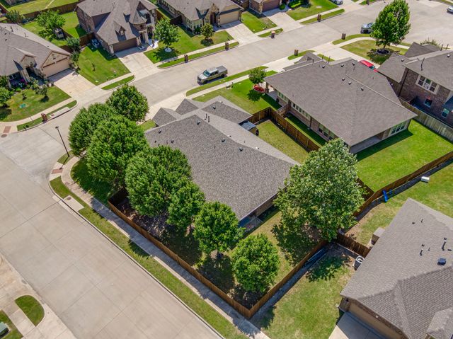 902 Calder Court, Anna, TX 75409